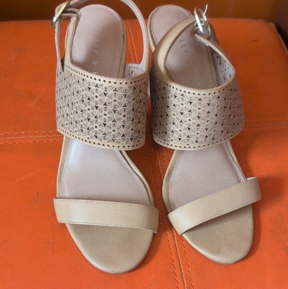 Kelly & Katie Tan Cutout Sandals